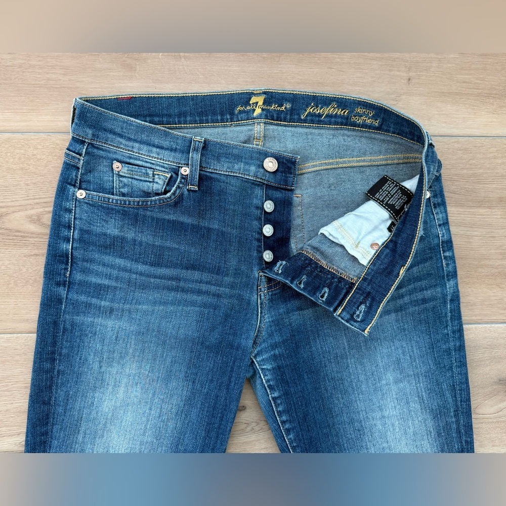 7 For All Mankind Josefina Distressed Skinny Boyfriend Jeans Size 27 - Picture 6 of 10